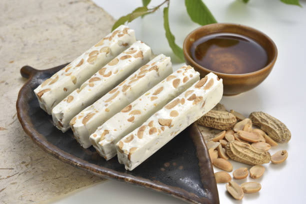 تصویر 2 از نوقای تبریز در تهران تازه و خوش‌ طعم برای هدیه